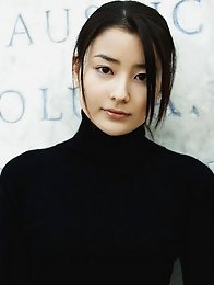 Natsuki Harada Asian is sexy and elegant during her photo session