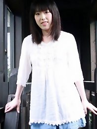 Machikos tiny mouth could barely wrap around the hentai fruit and it didnt take long before she slowly pressed the banana against her perfect shaved p