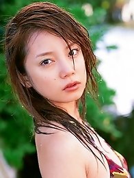 Lustful busty babe Chinami Ishizaka having fun at the beach