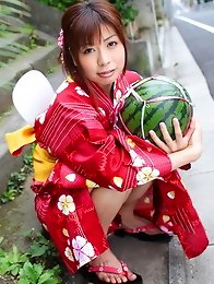 Sexy and busty japan idol Miu Aikawa in kimono