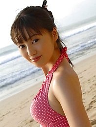 Miyuu Sawai cute swimsuit model in her white bathing suit