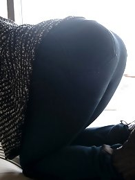 Sexy and lovely Japanese av idol Kokoha Suzuki spreads and wants sex on the bed
