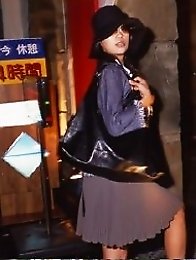 Japanese busty babe Sasa Handa take shower