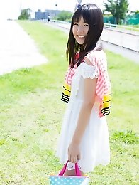 Sexy and sweet Japanese av idol Tsubomi goes outdoor to show off her sexy nude body