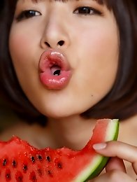 Sweet and innocent Japanese av idol Mayu Kamiya shows her amazing body wearing kimono