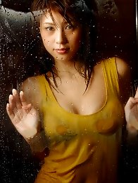 Yuka Kosaka cute office babe in a miniskirt and high heels