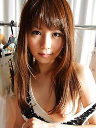 Say Hello to the hottest babe named Hazuki Kamino