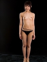 Topless Karina Oshima finally pulls down her panties to finger-blast herself