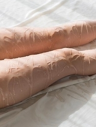 Two babes Kisaragi Juri and Shinosaki Kotomi are masturbating their muffs on cam