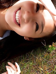 Horny Nana Ogura just can not stop having sweet solo