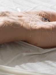 Two babes Kisaragi Juri and Shinosaki Kotomi are masturbating their muffs on cam