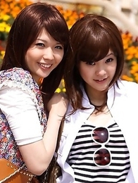 Rimu Endo and Ueno Misaki show off