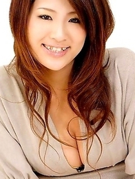 Akira Ichinose nailed by hard cock