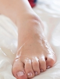 Oily booty beauty Yuka Shirayuki gets her feet and legs fucked in a lengthy scene