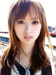 Yu Namiki must be seen by all the Asian babes lovers