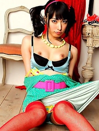 Skinny oriental beauty Alice Miyuki poses like a pro
