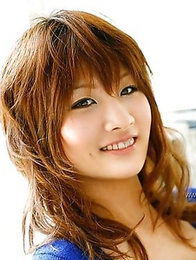 Gorgeous pics of Mami Shimomura will show you big boobs