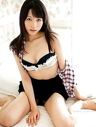 Airi Mikami doesn�t want to stop having passionate solo