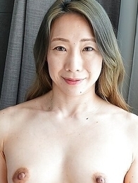 When Miho Wakabayashi spreads her labia, we only want to lick her