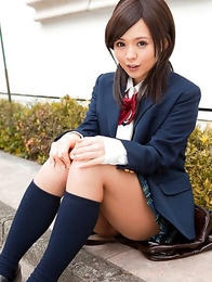 Runa Hamakawa takes uniform skirt off and shows hot behind