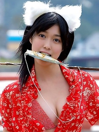 Sexy asian kitten Mizuho Hata looks incredible in her skin tight leather