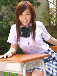 Iyo Hanaki in uniform wants to take classes out of school