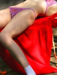 Saki Seto takes geisha outfit off and shows leering curves