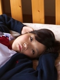 Airi Sakuragi takes uniform skirt off and shows naughty bum